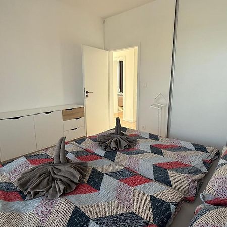 Klimatizovany Apartmanovy Dom, S Virivkou, 1B Senec Exterior foto