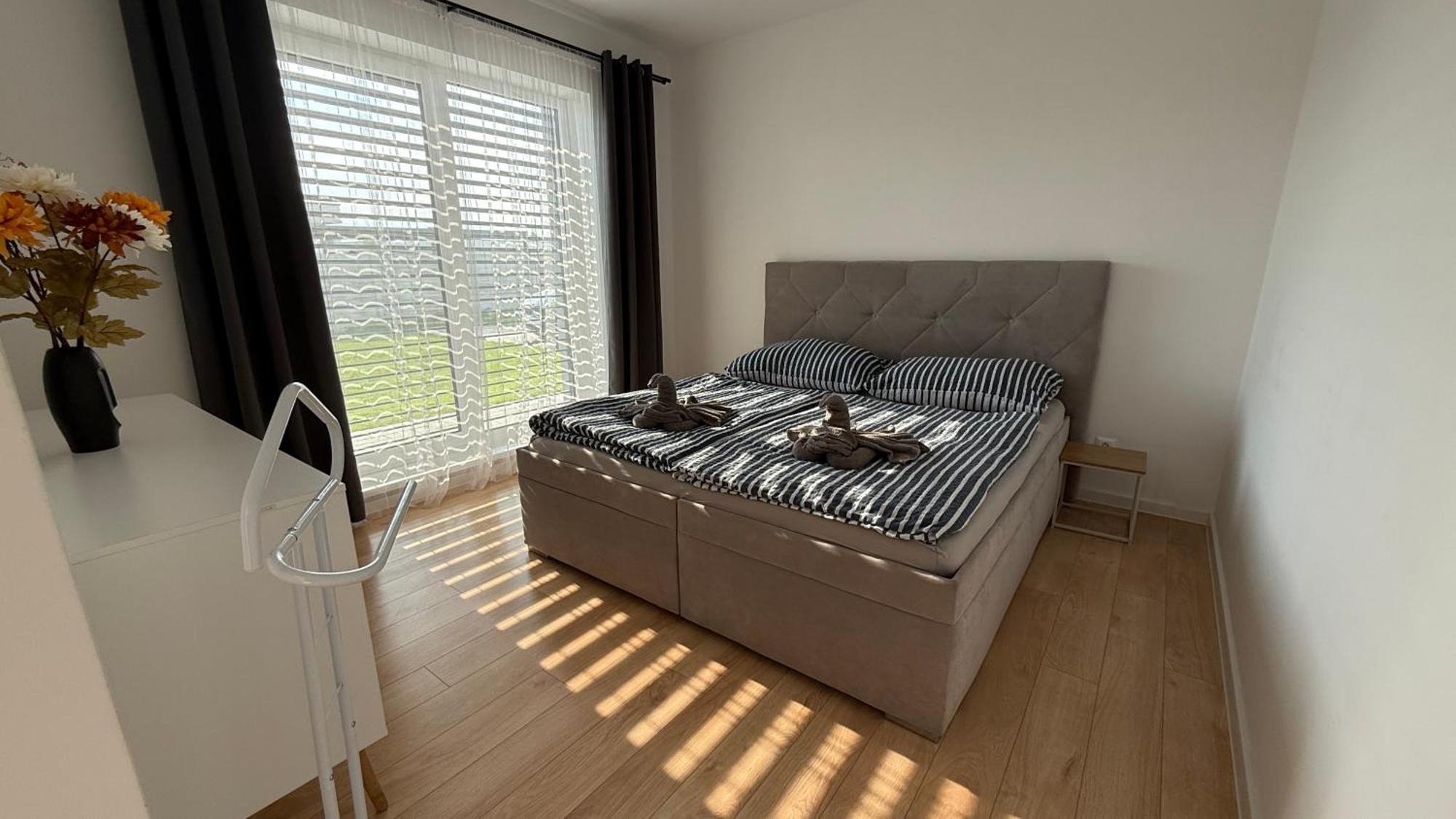 Klimatizovany Apartmanovy Dom, S Virivkou, 1B Senec Exterior foto